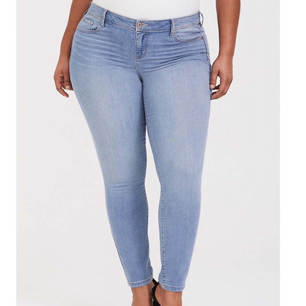 Luxe Skinny (Xtra Tall, Never Worn)